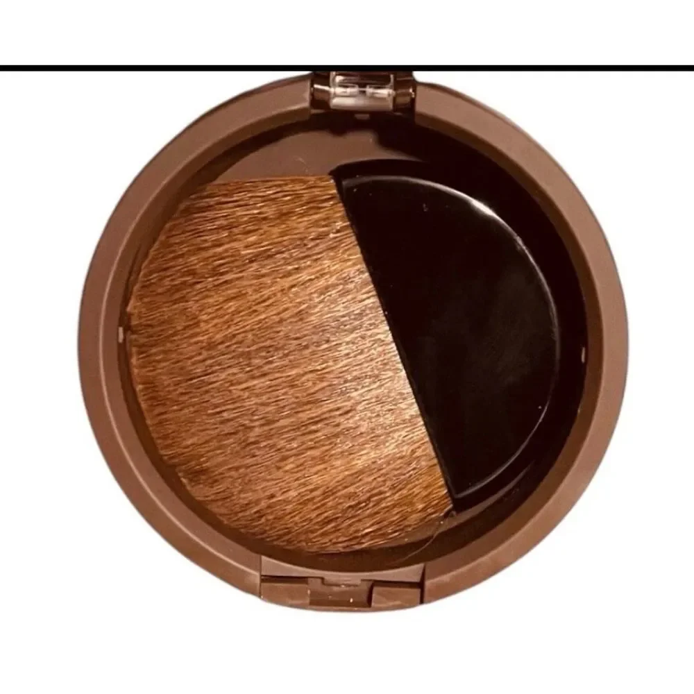 NEW Shea Moisture perfecting face powder Light WITH BRUSH